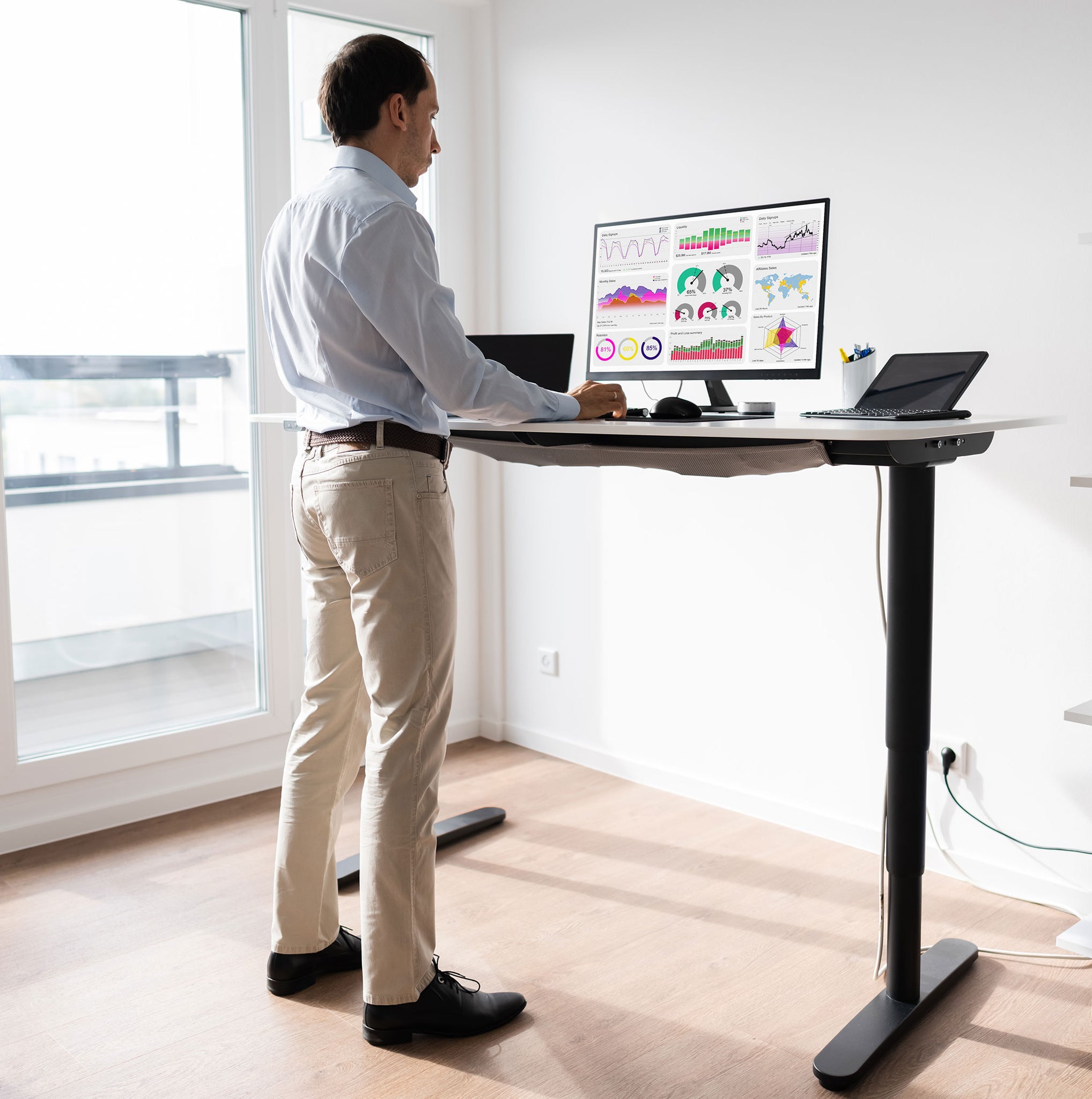 ¿Qué industrias deben usar escritorios de altura ajustable?