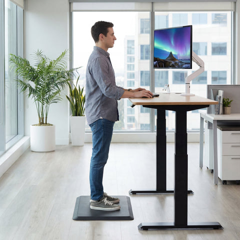 Altura del escritorio: cómo saber si está mal (en 30seg)